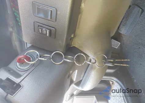 1988 Nissan Maxima z USA, uszkodzony, nr VIN JN1HU11P4JX879250